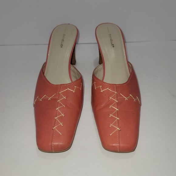 Danelle Women 8.5M Cone Heel Mules Coral Leather Boho Festival Y2K office Career - Picture 3 of 11